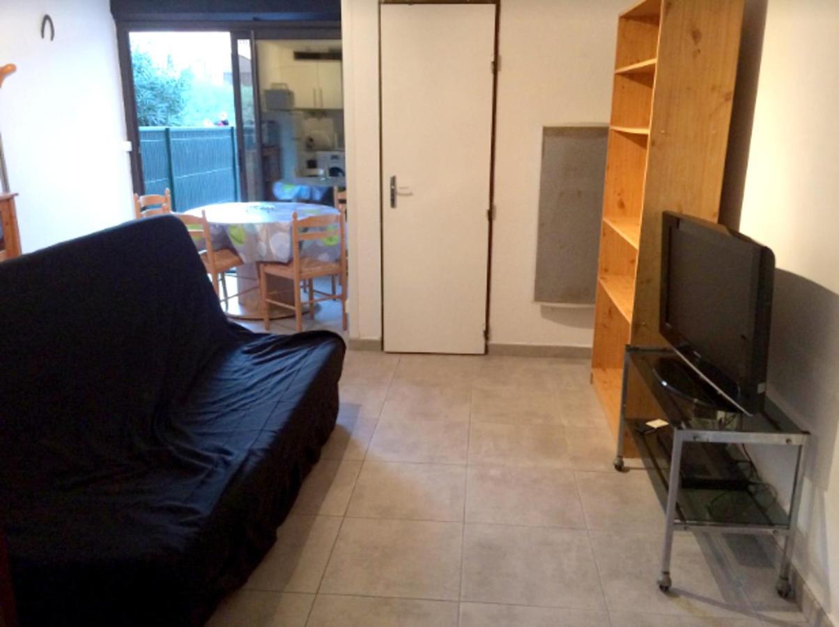 Appartement Charmant A Canet En Roussillon 36 M² Piscine Partagee Экстерьер фото
