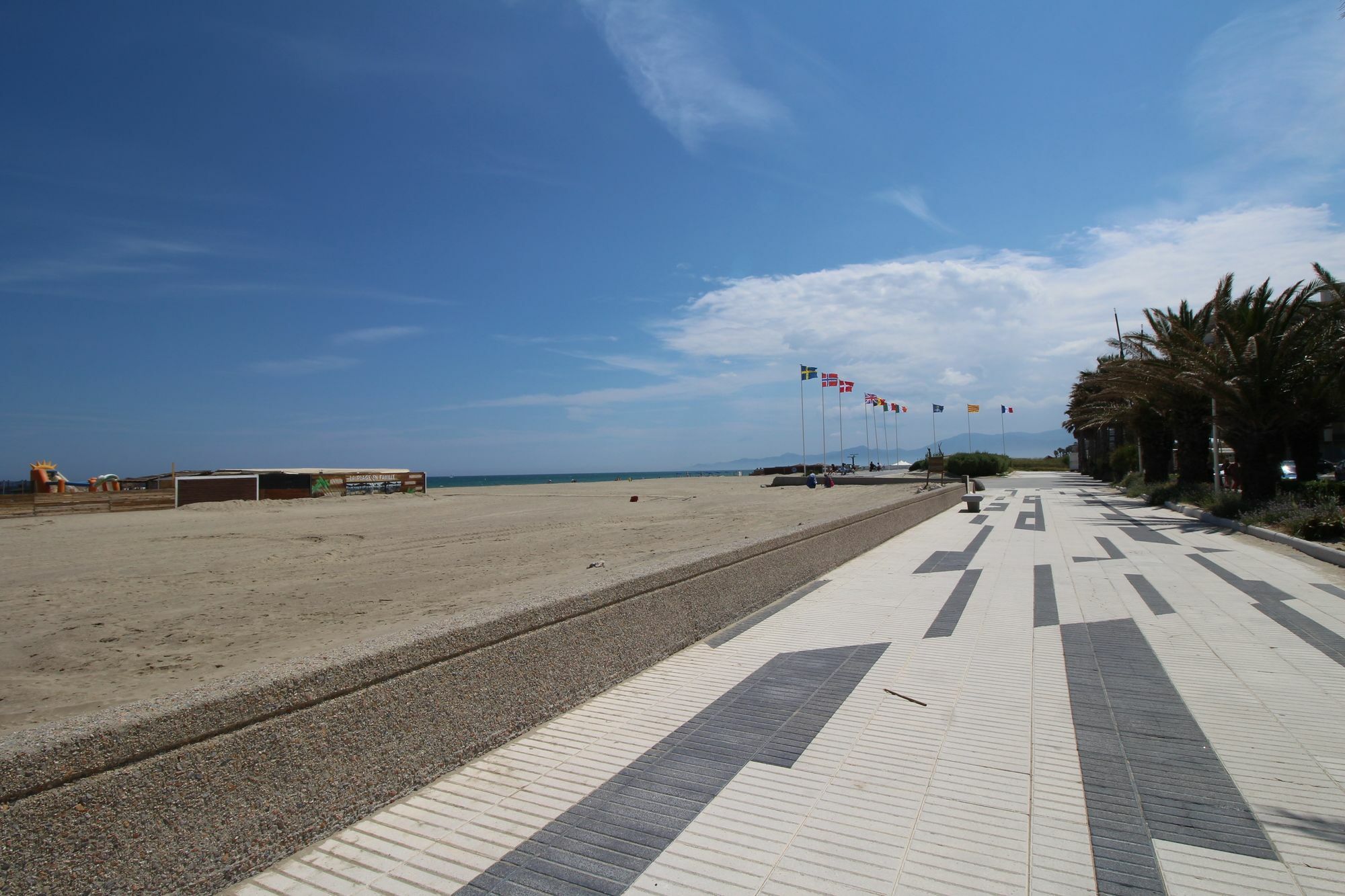 Appartement Charmant A Canet En Roussillon 36 M² Piscine Partagee Экстерьер фото